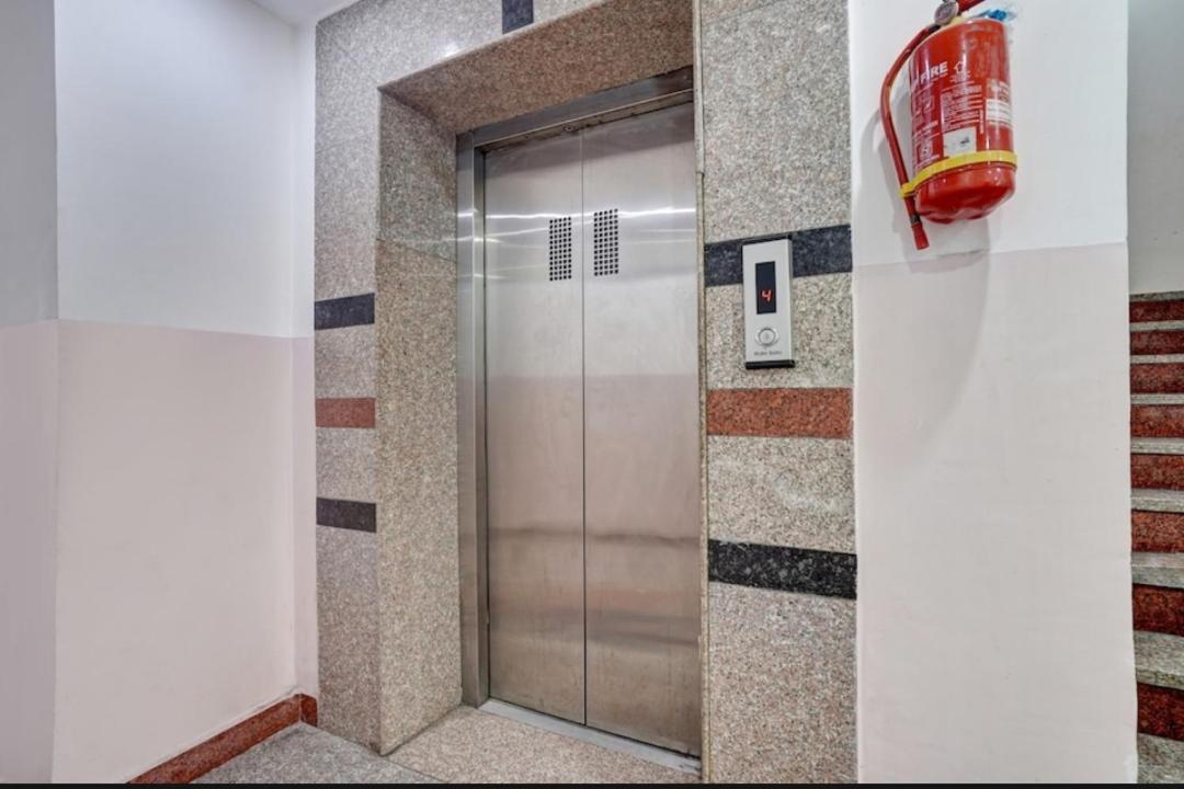 ג'איפור Hotel Sky Heights מראה חיצוני תמונה