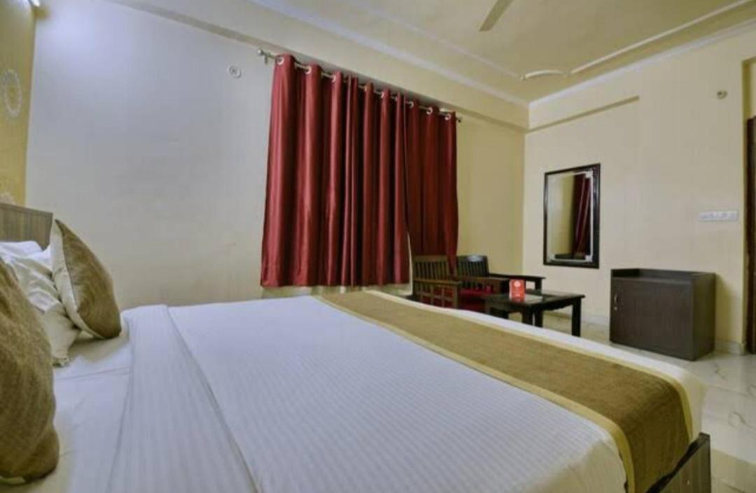 ג'איפור Hotel Sky Heights מראה חיצוני תמונה