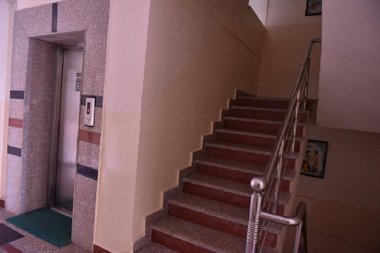 ג'איפור Hotel Sky Heights מראה חיצוני תמונה